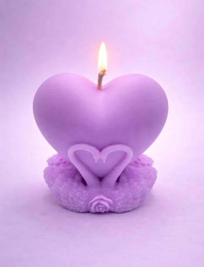 Eternal Love intertwined-heart soy wax candle in purple