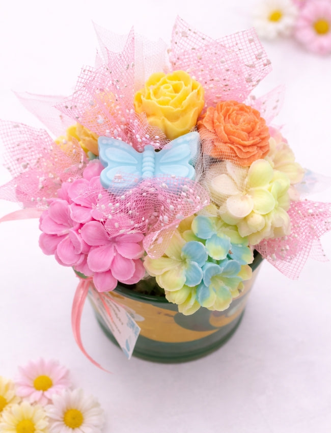 Spring Blossom wax melt bouquet in decorative pastel pot