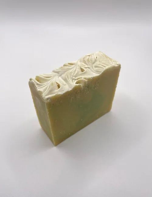 Avocado and lavender soap bar with a creamy texture, perfect for gentle and natural skincare.