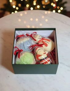 Santa & Snowman Candle Gift Box