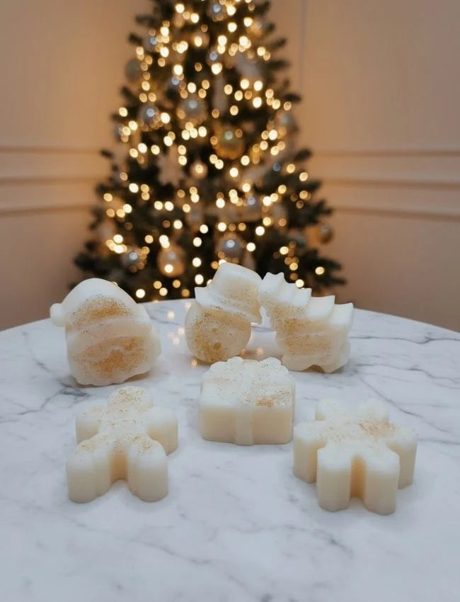 Festive soy wax melts in Christmas shapes