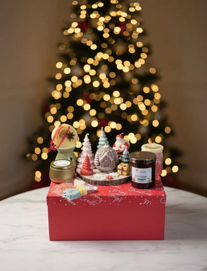 Ultimate Christmas Candle and Diffuser Gift Set in red boxes