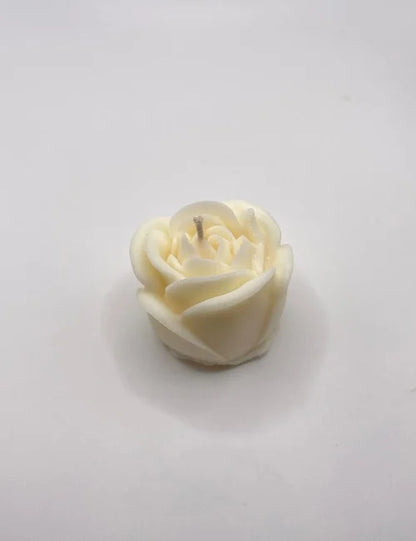 White Rose Elegance rose-shaped soy wax candle