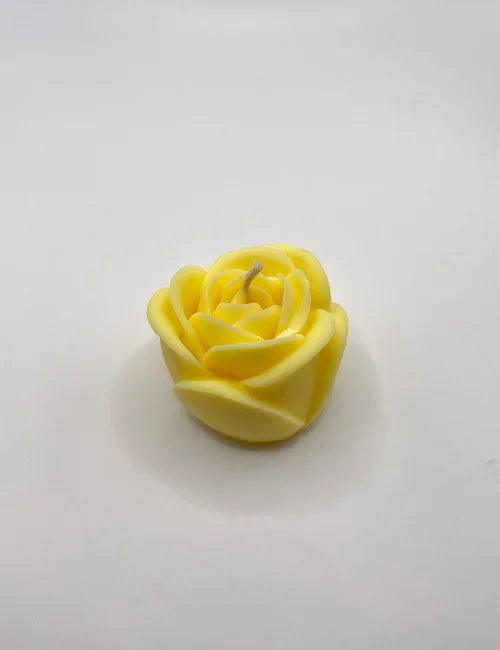 Yellow Rose Elegance rose-shaped soy wax candle